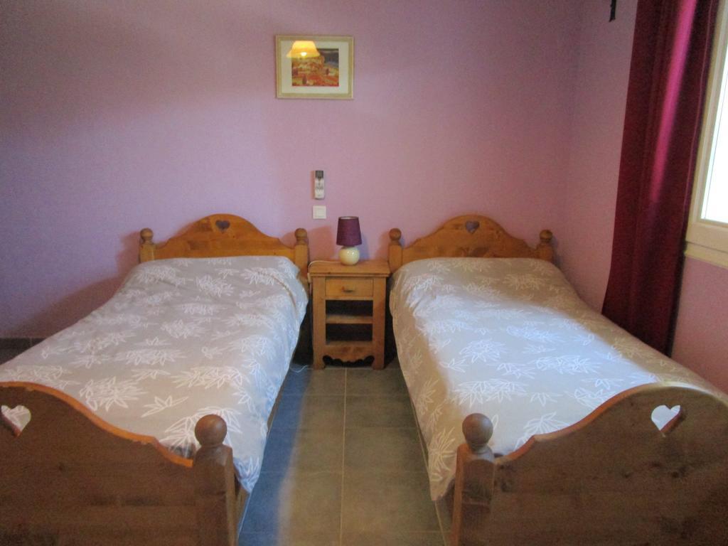 Hotel Lou Quinsou Saint-Jean-de-Maruéjols-et-Avéjan Camera foto